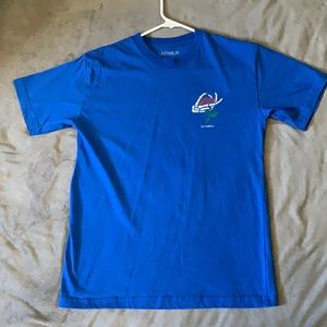 La Familia t shirt, size small